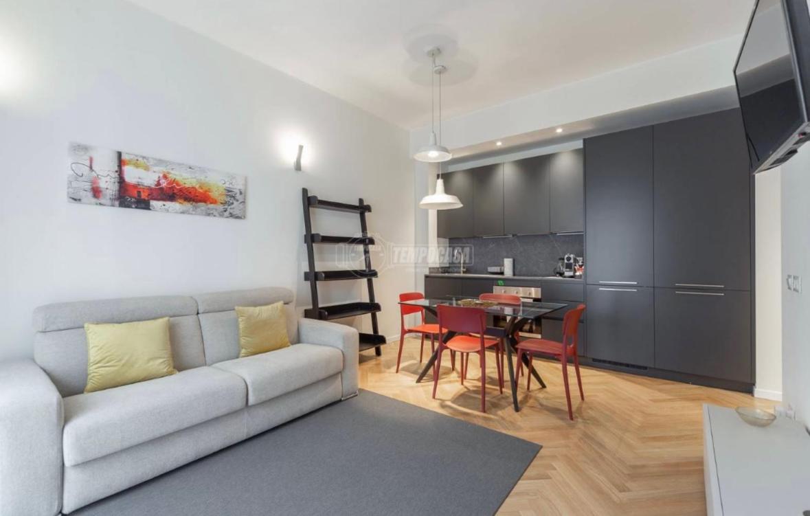 Milano: Incantevole Appartamento In Pieno Centro - Fancy Yellow Apartments Exterior foto